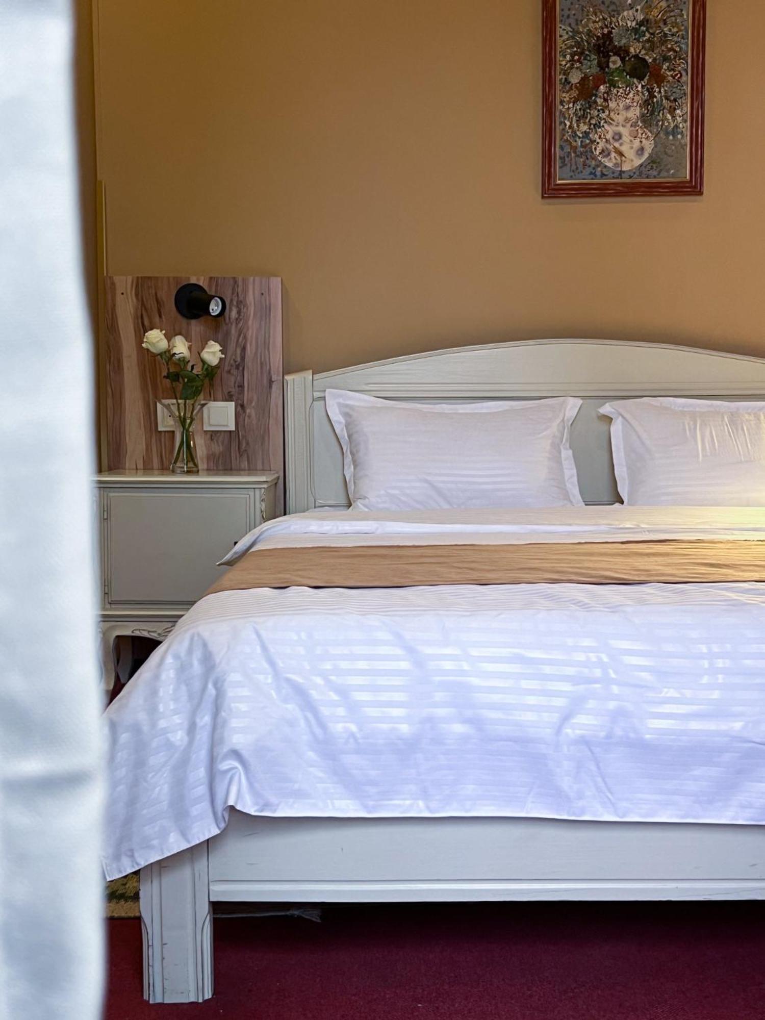 Madera Hotel Tbilisi Ngoại thất bức ảnh