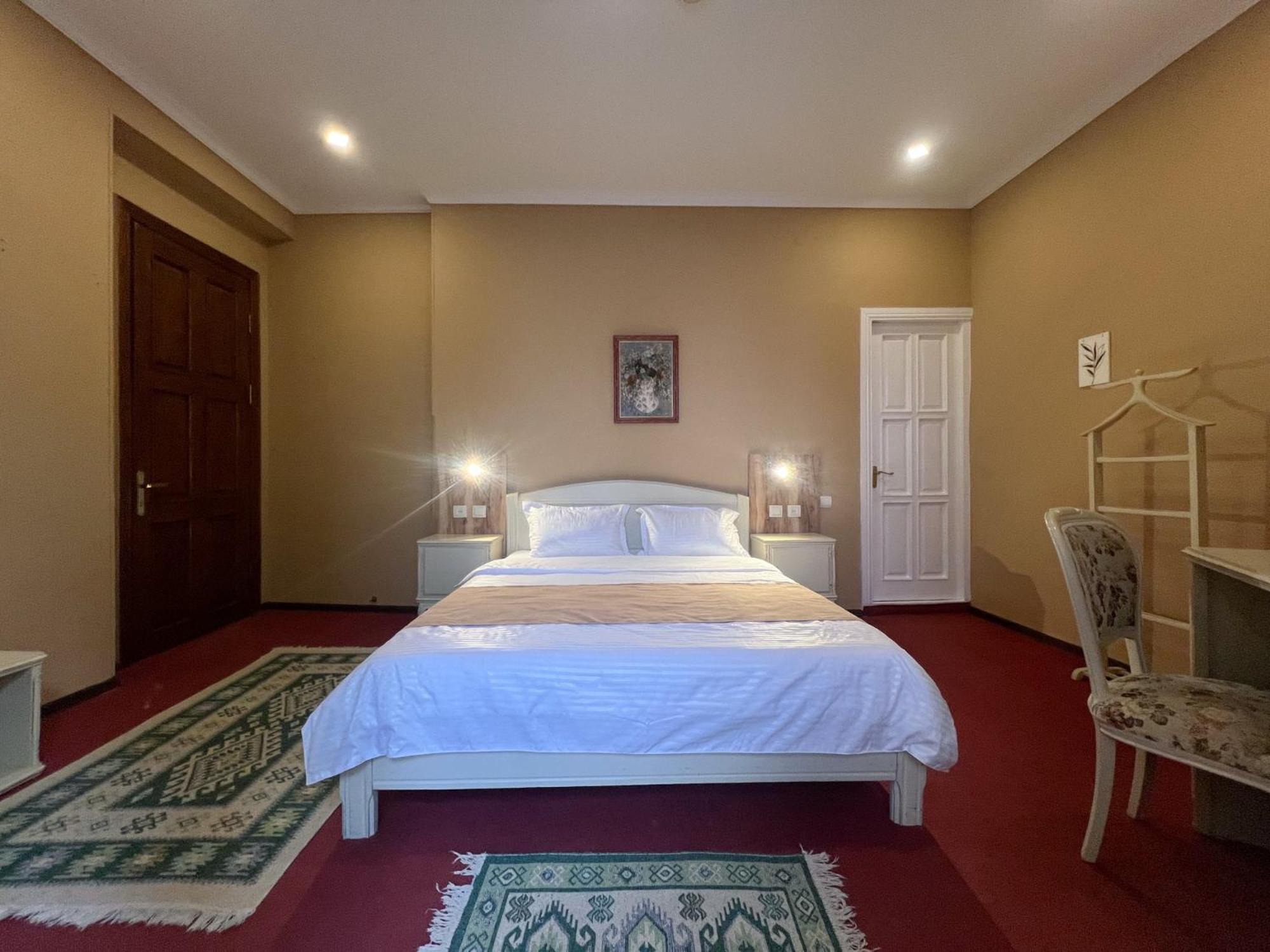 Madera Hotel Tbilisi Ngoại thất bức ảnh