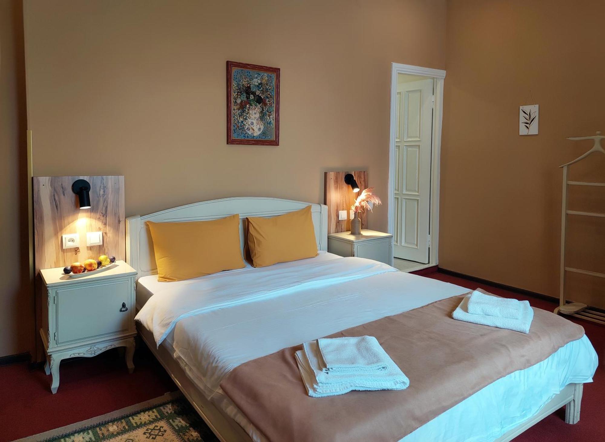 Madera Hotel Tbilisi Ngoại thất bức ảnh